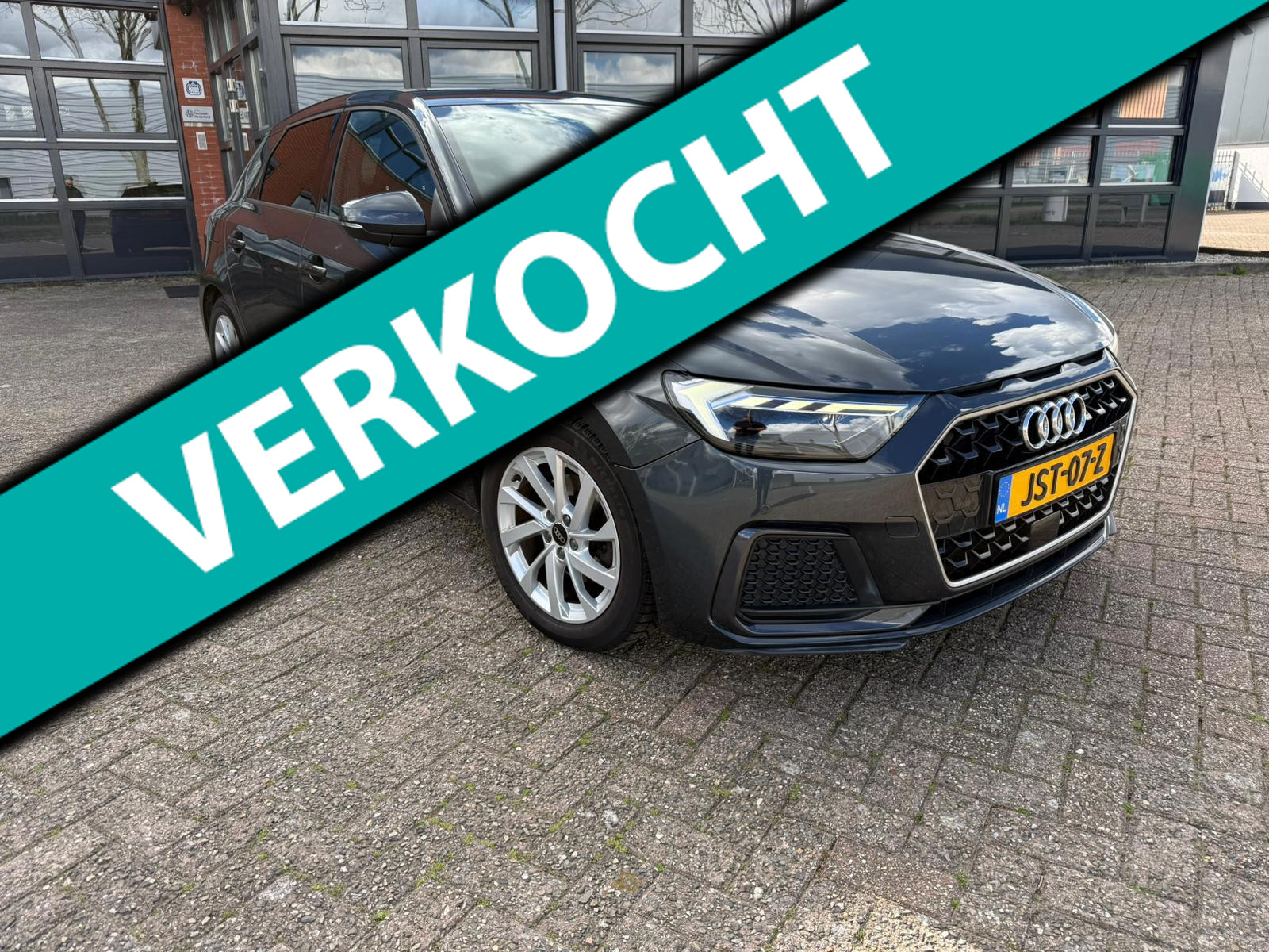 Audi A1 Sportback 30 TFSI /Automaat/Full Led/Camera/ 2022 - voorkant