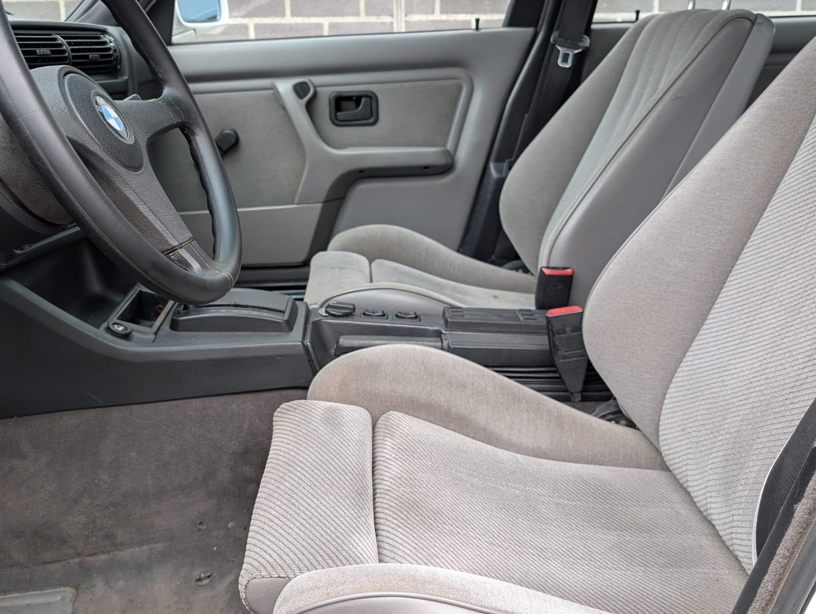 Foto van BMW 325i