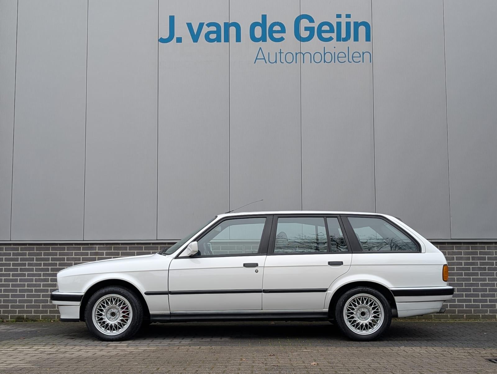 Foto van BMW 325i