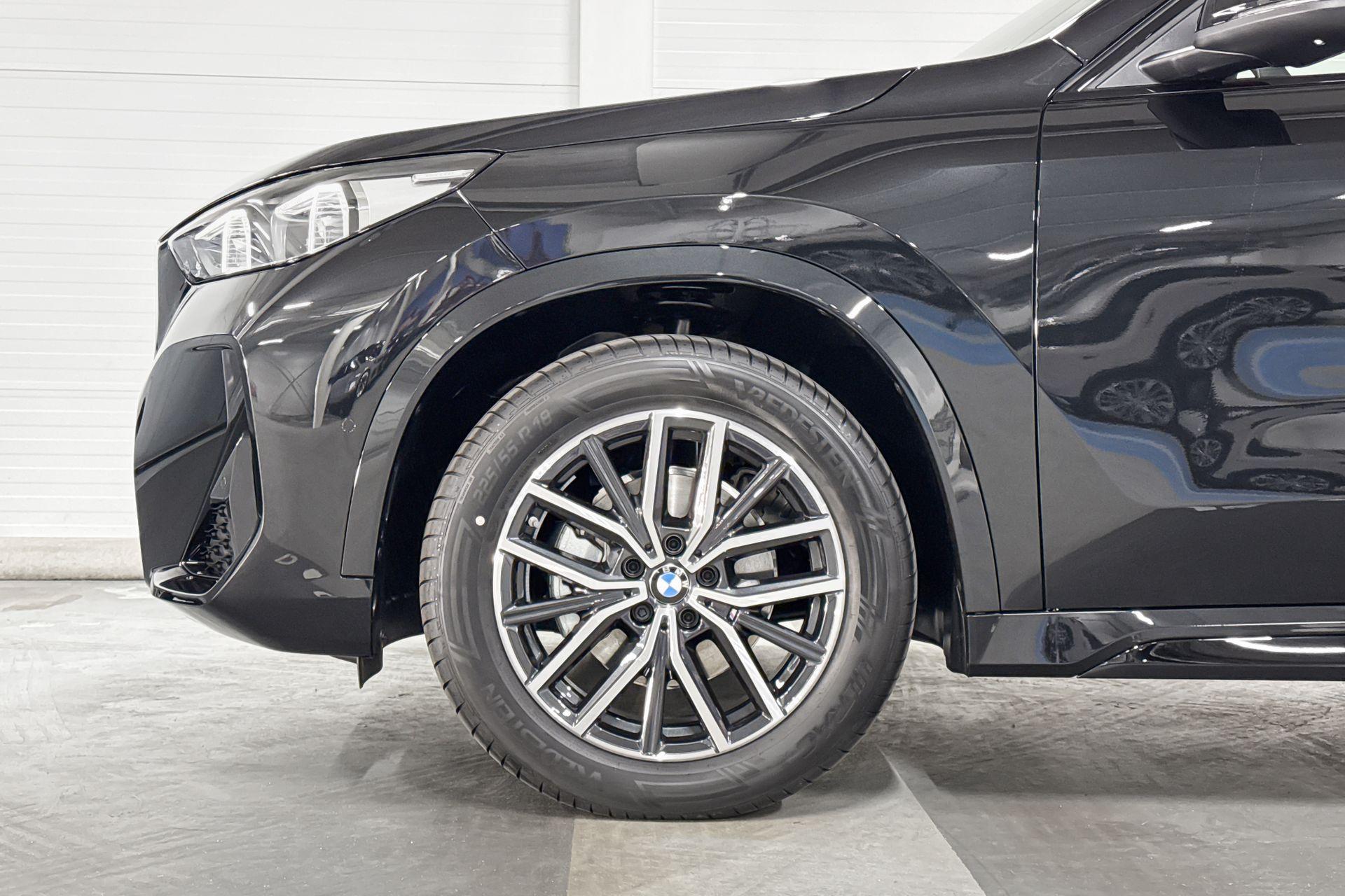 Foto van BMW Ix1 Edrive20