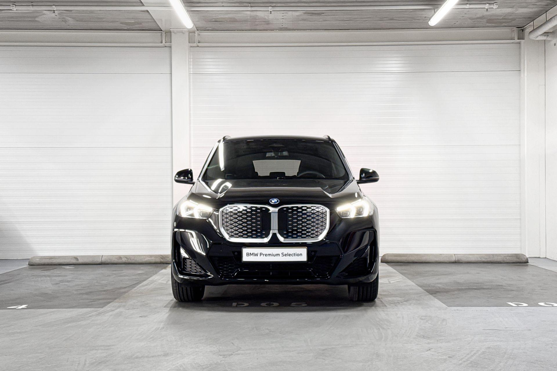 Foto van BMW Ix1 Edrive20