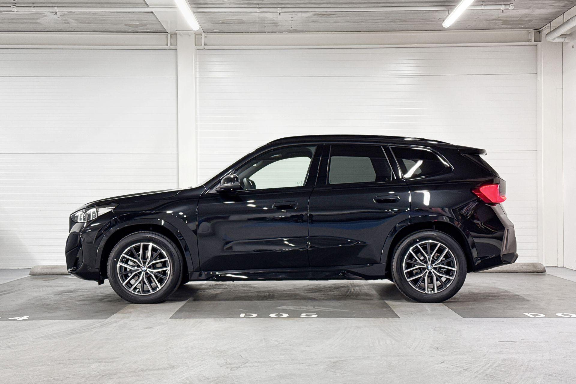 Foto van BMW Ix1 Edrive20