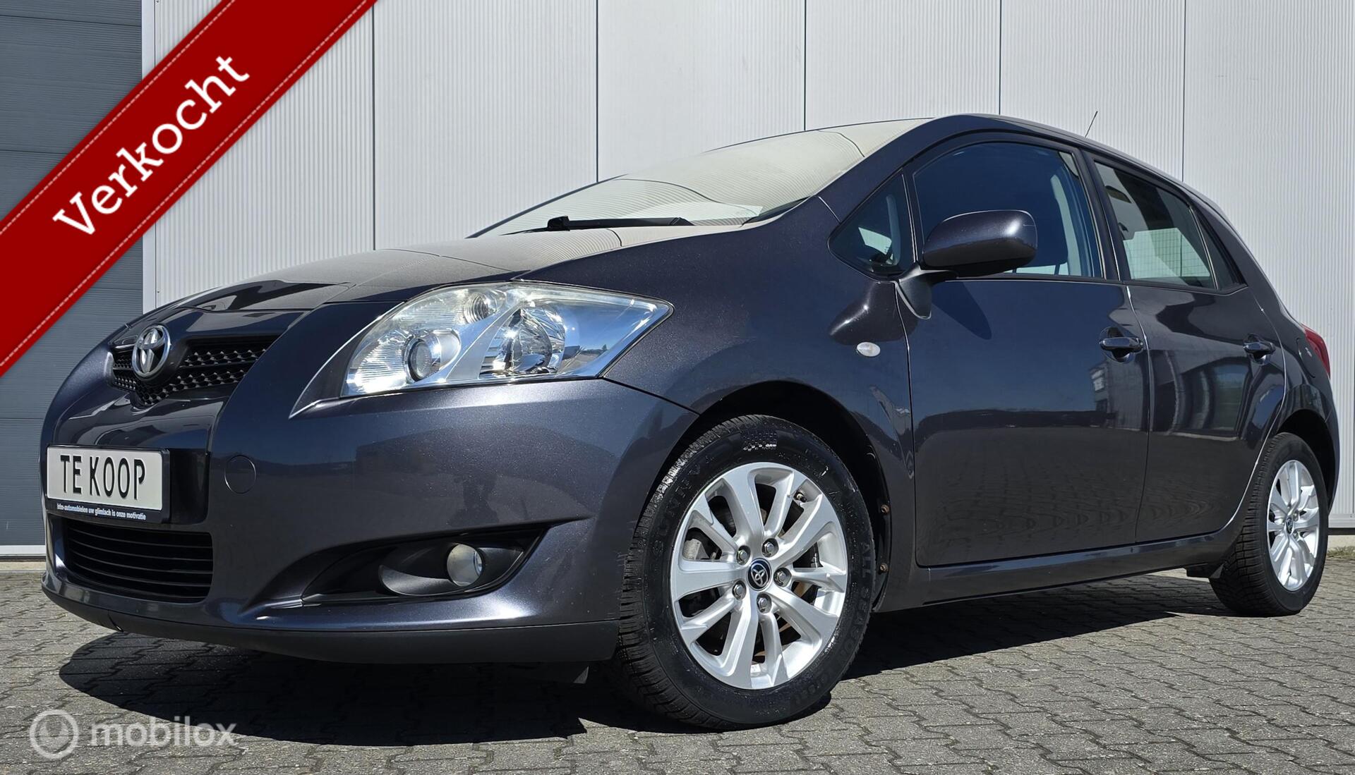 Toyota Toyota Auris 1.6 Aspiration 2009 - voorkant