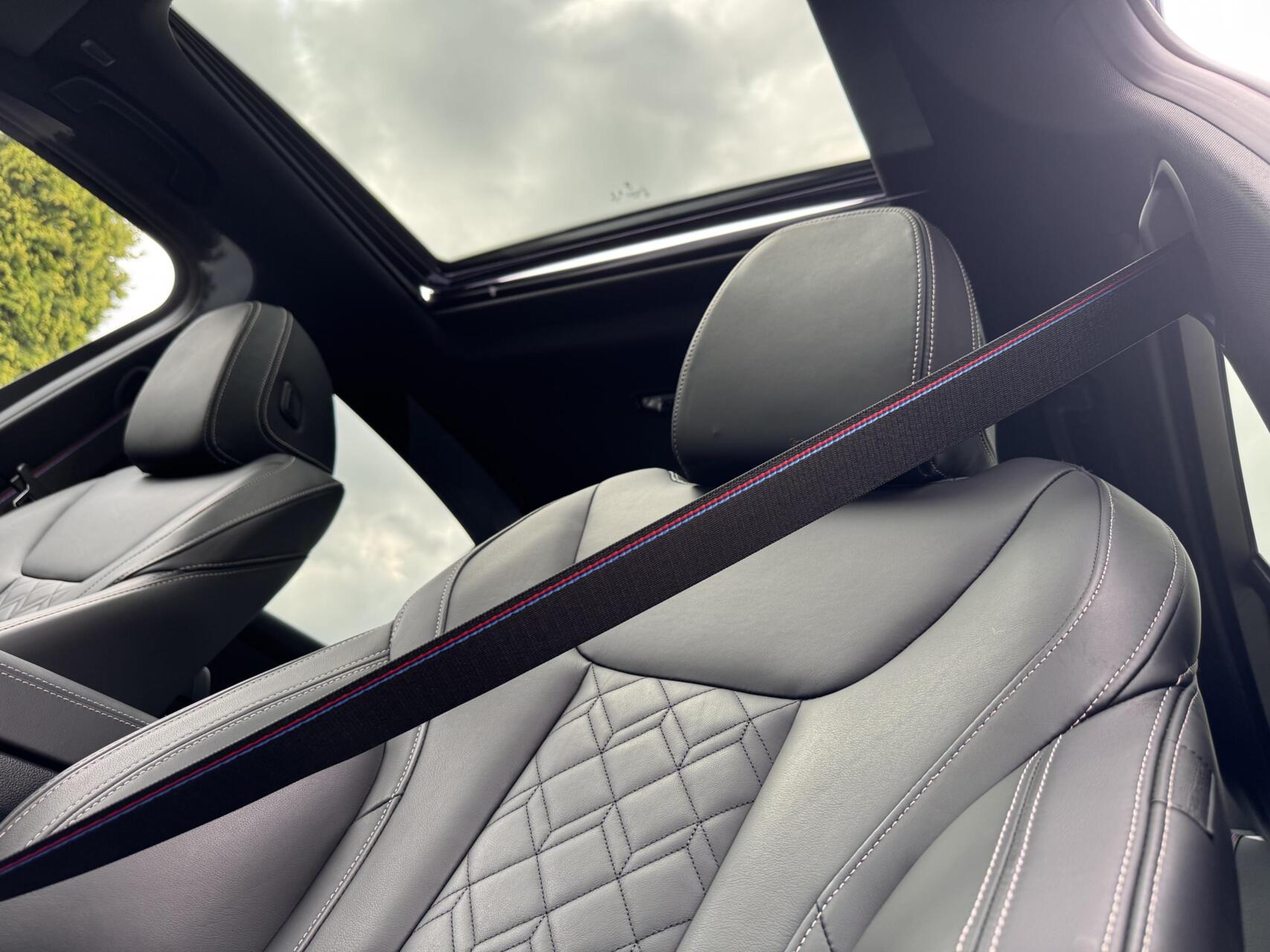 Foto van BMW 330e xDrive