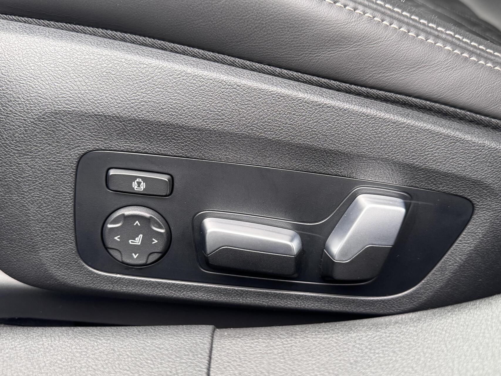 Foto van BMW 330e xDrive