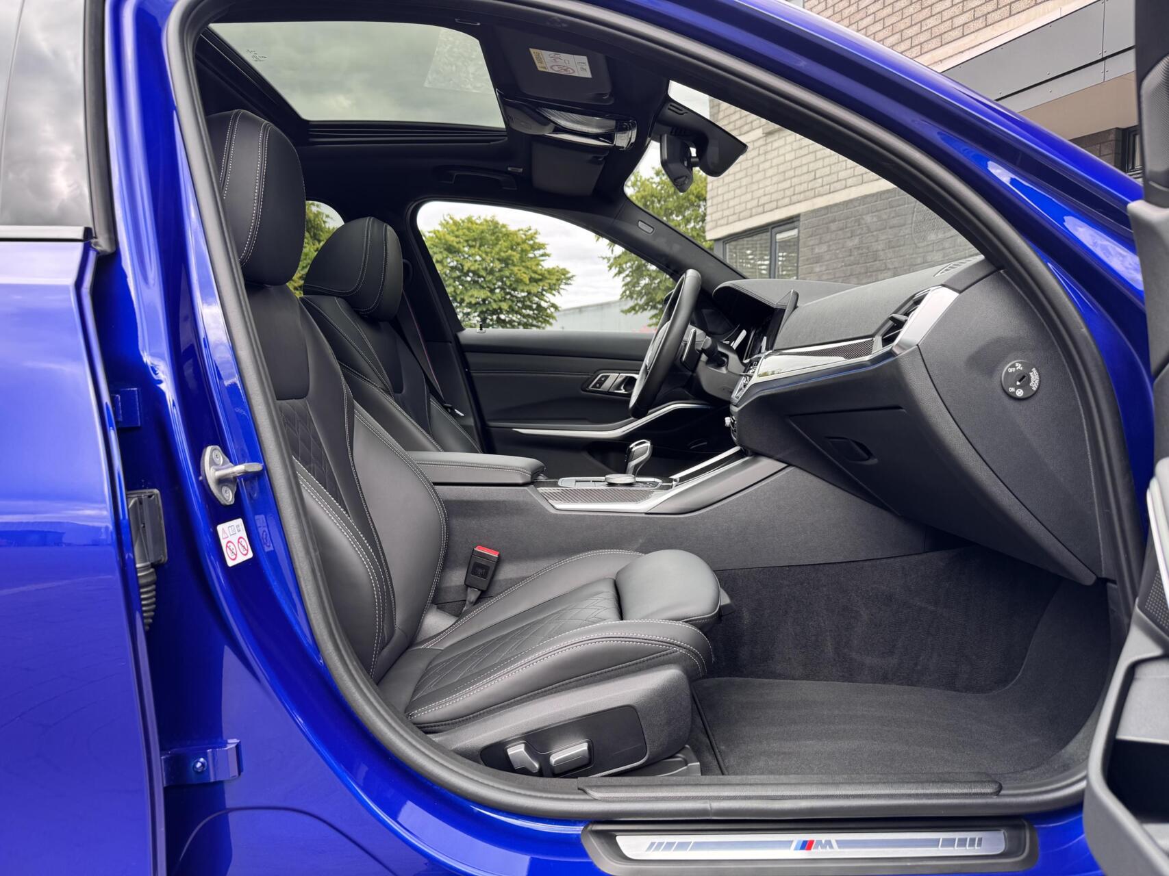 Foto van BMW 330e xDrive