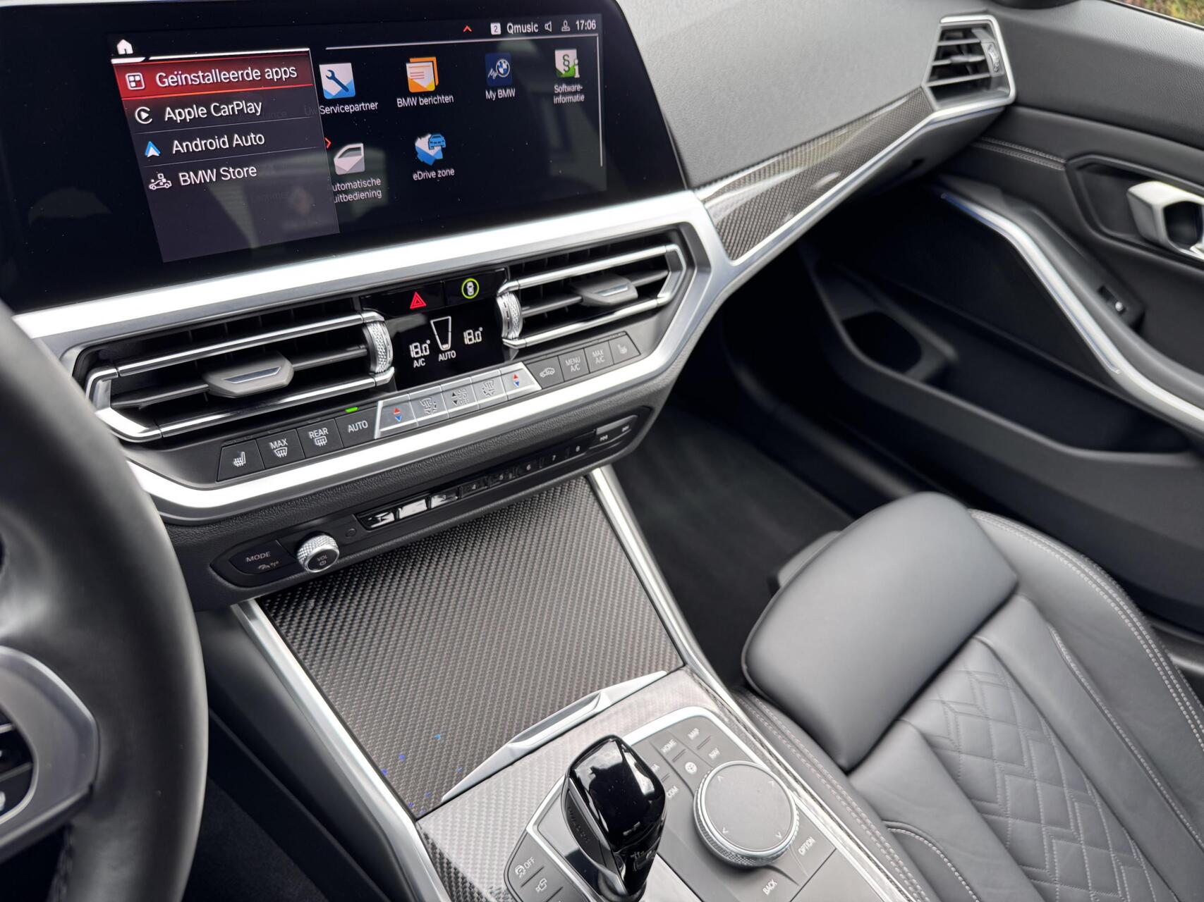 Foto van BMW 330e xDrive