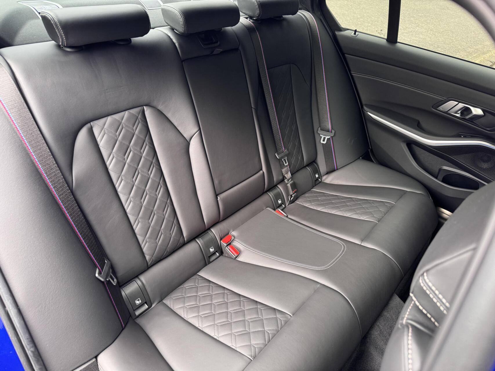 Foto van BMW 330e xDrive