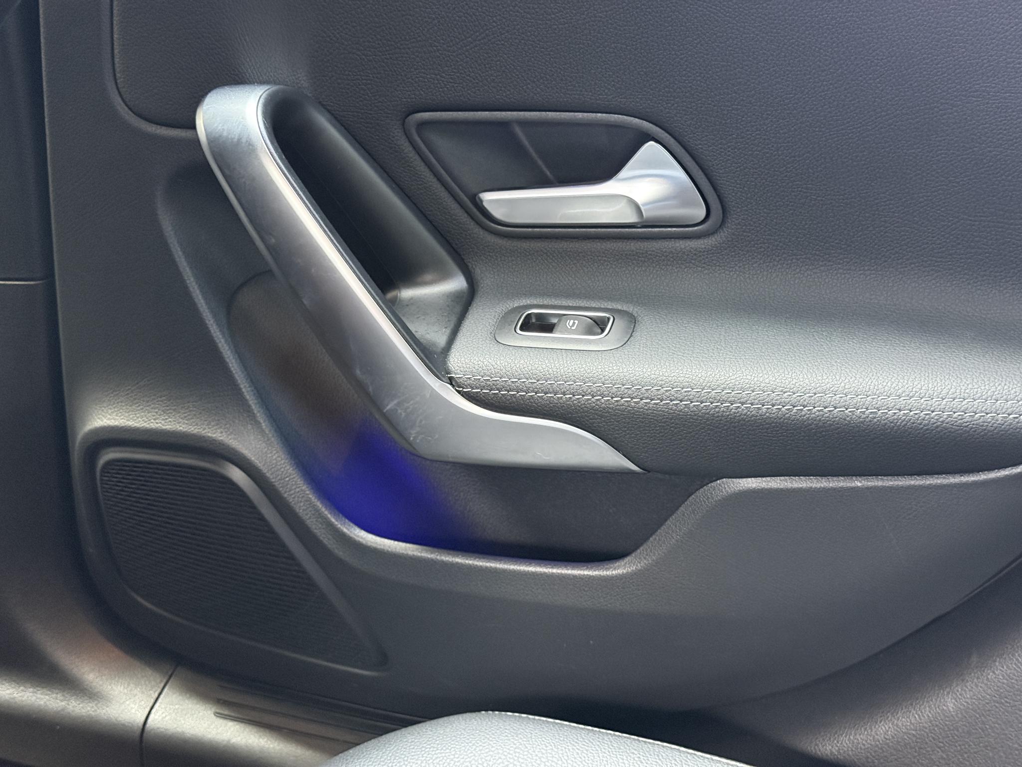 Foto van Mercedes-Benz A 250 E