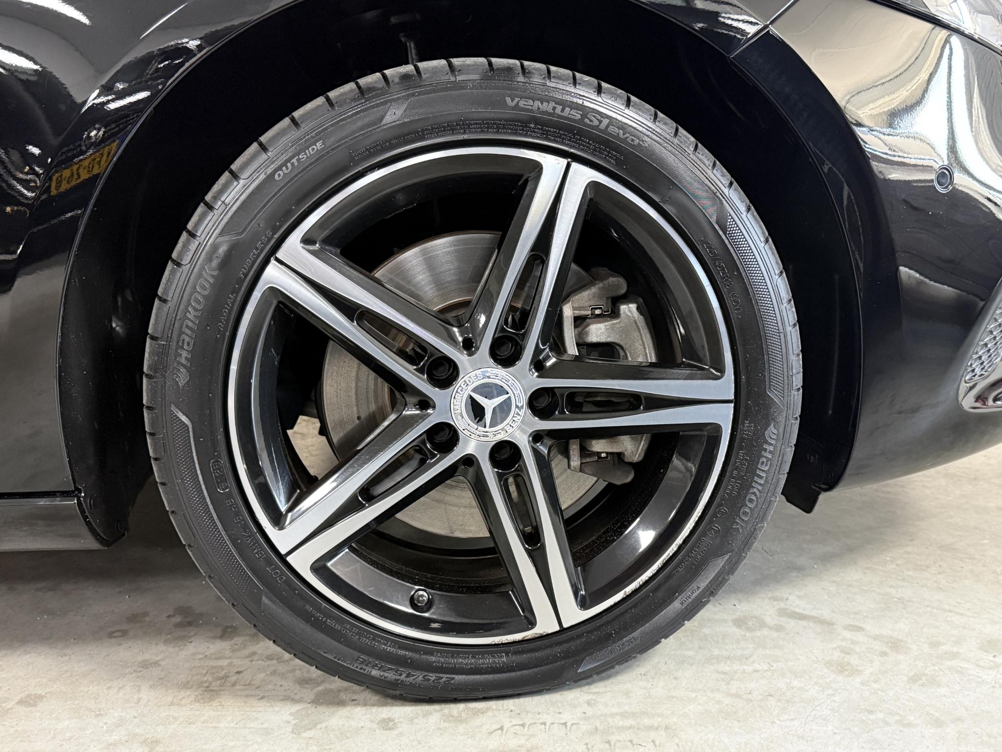 Foto van Mercedes-Benz A 250 E