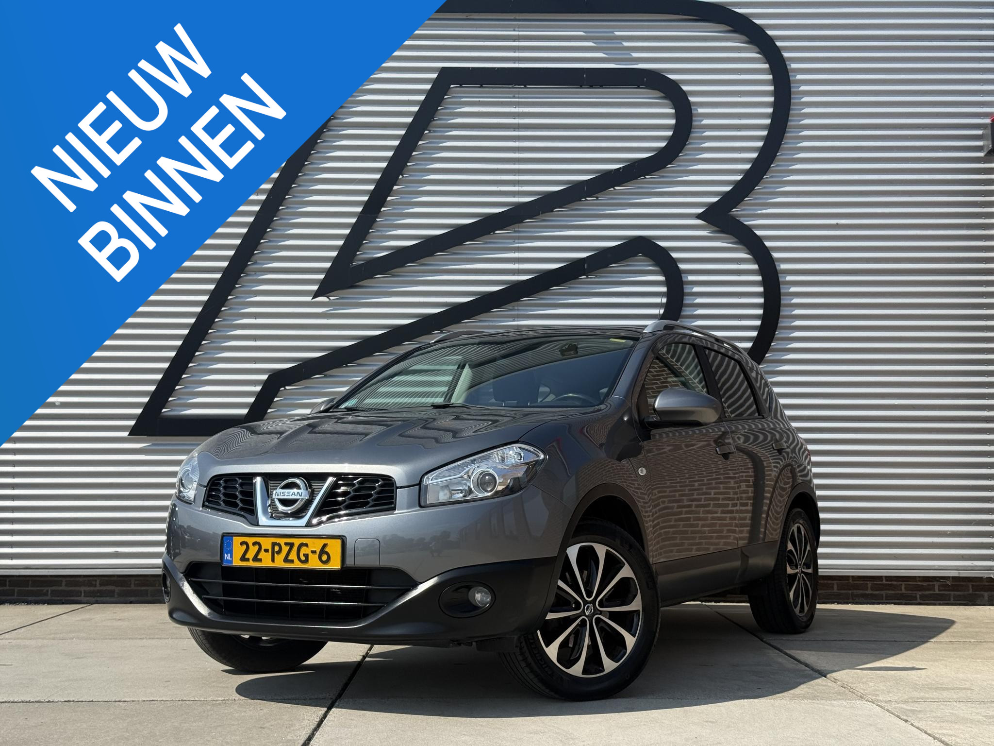 Nissan Nissan Qashqai 1.6 Connect Edition 2011 - voorkant