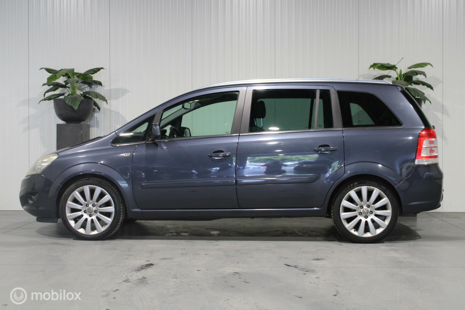 Foto van Opel Zafira