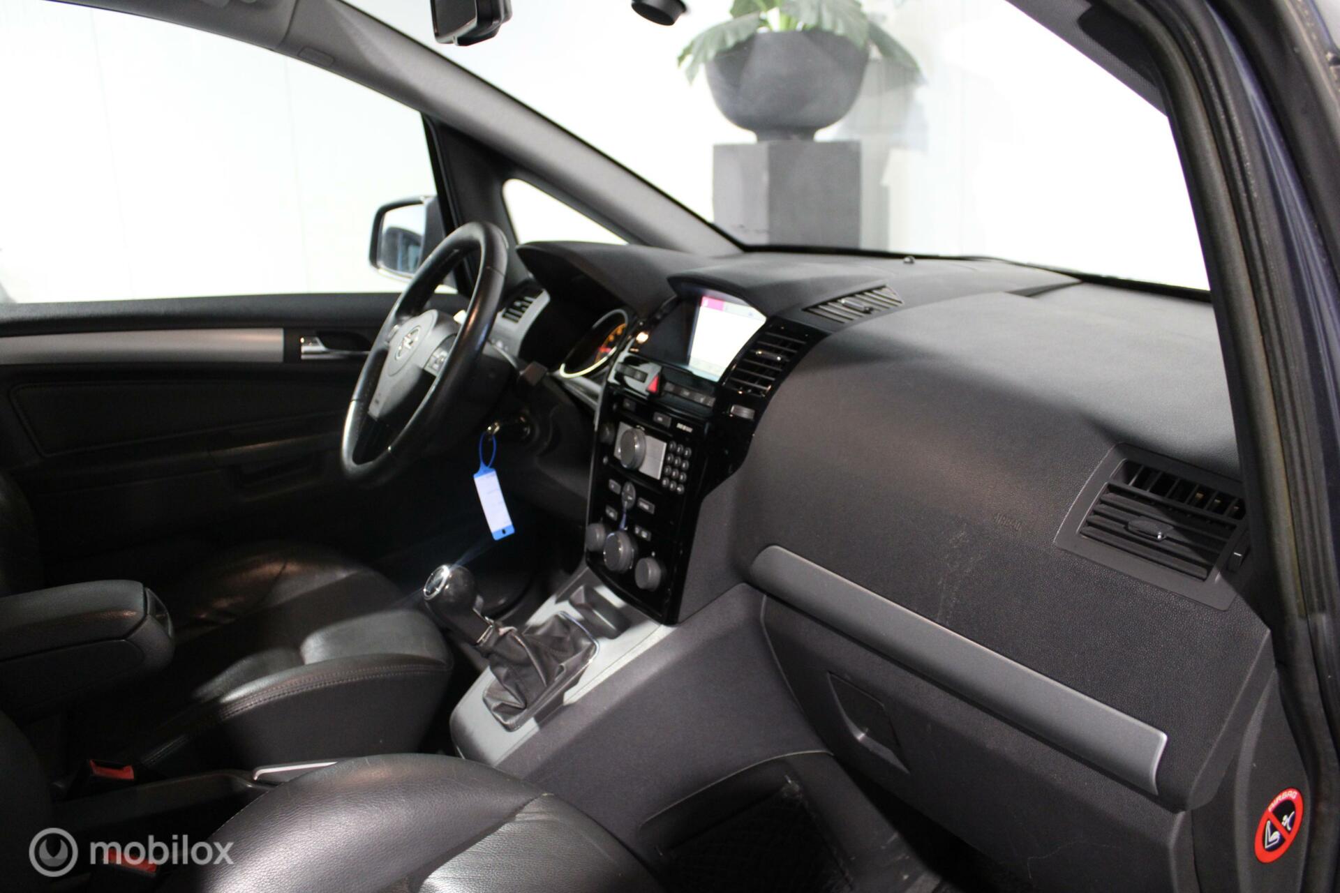 Foto van Opel Zafira