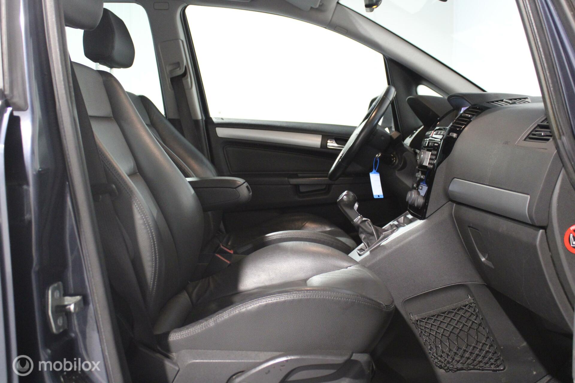 Foto van Opel Zafira