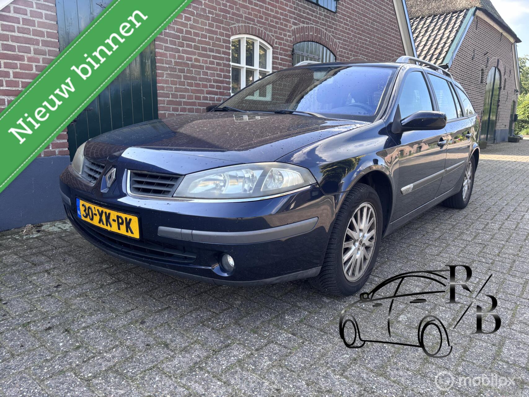 Foto van Renault Laguna Grand Tour