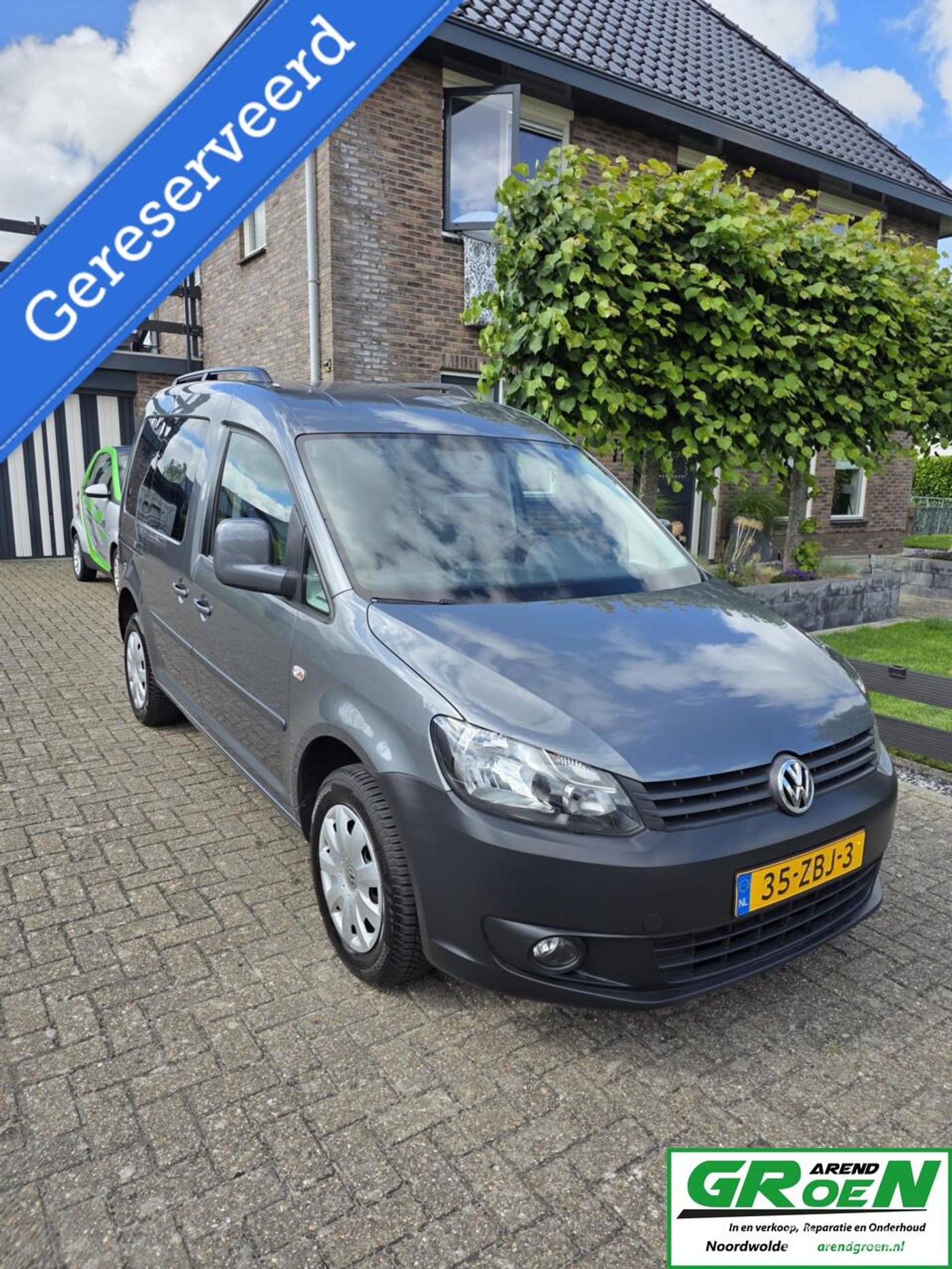 Volkswagen Caddy 1.2 TSI Trendline 2012 - voorkant