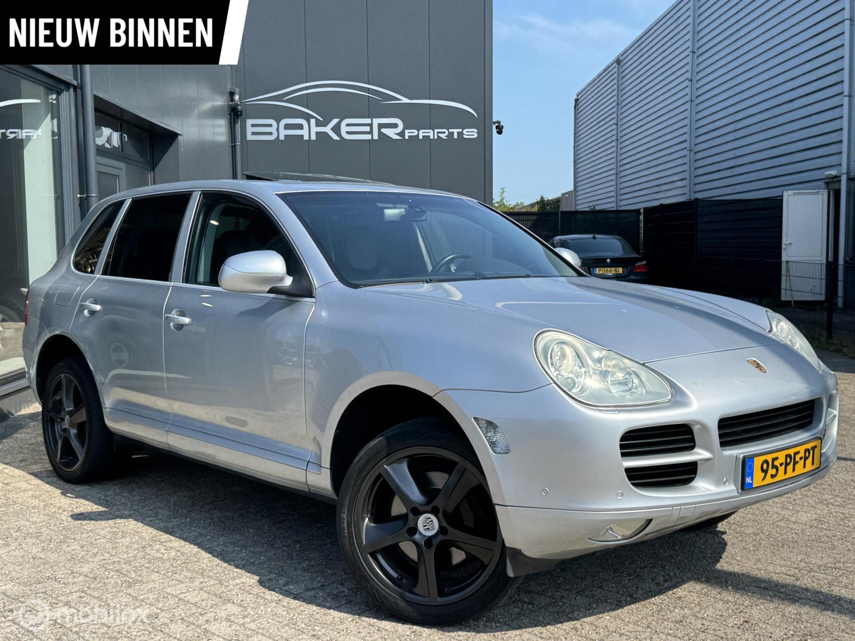 Foto van PORSCHE CAYENNE S