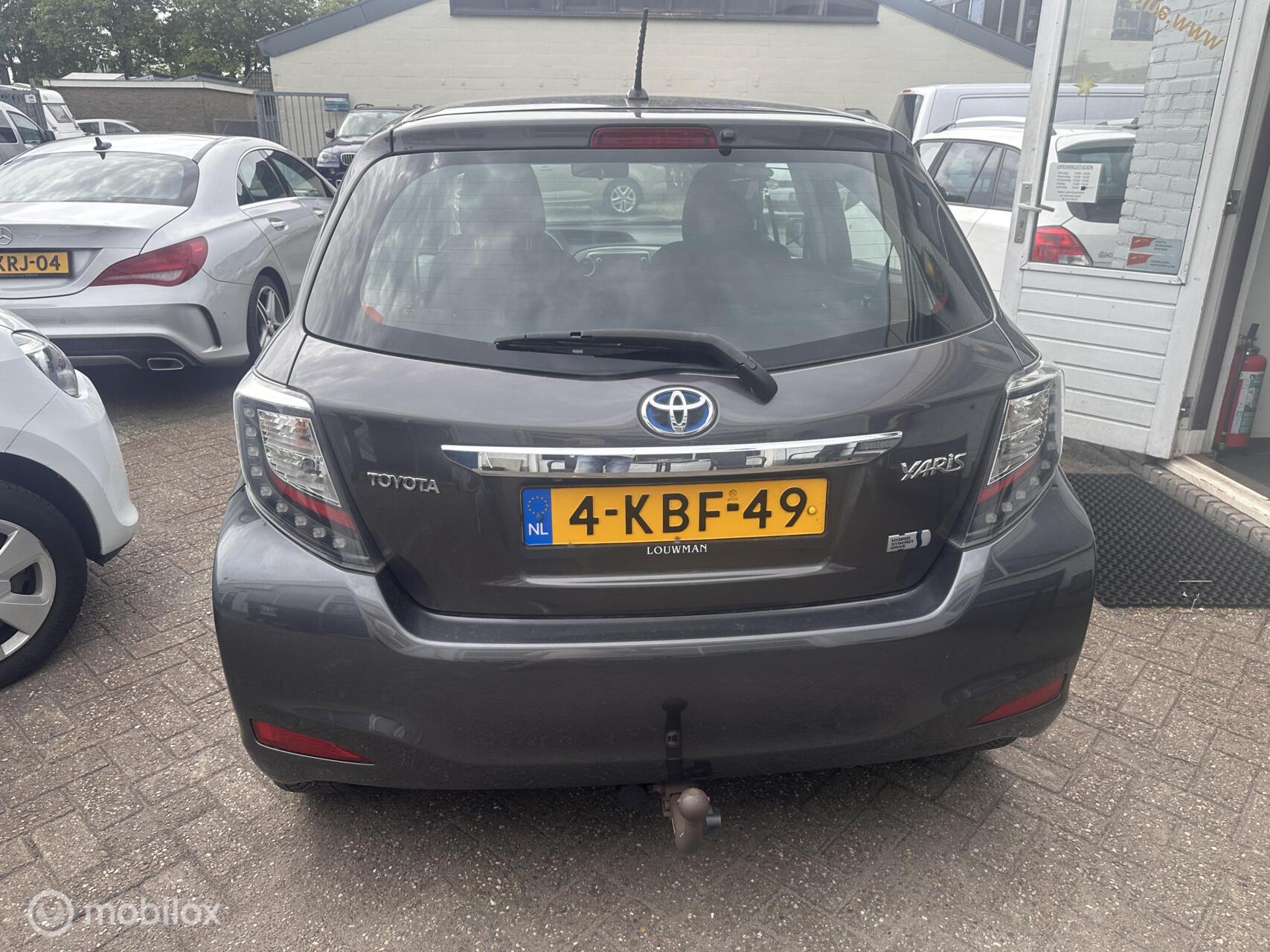 Foto van Toyota Toyota Yaris Hybrid