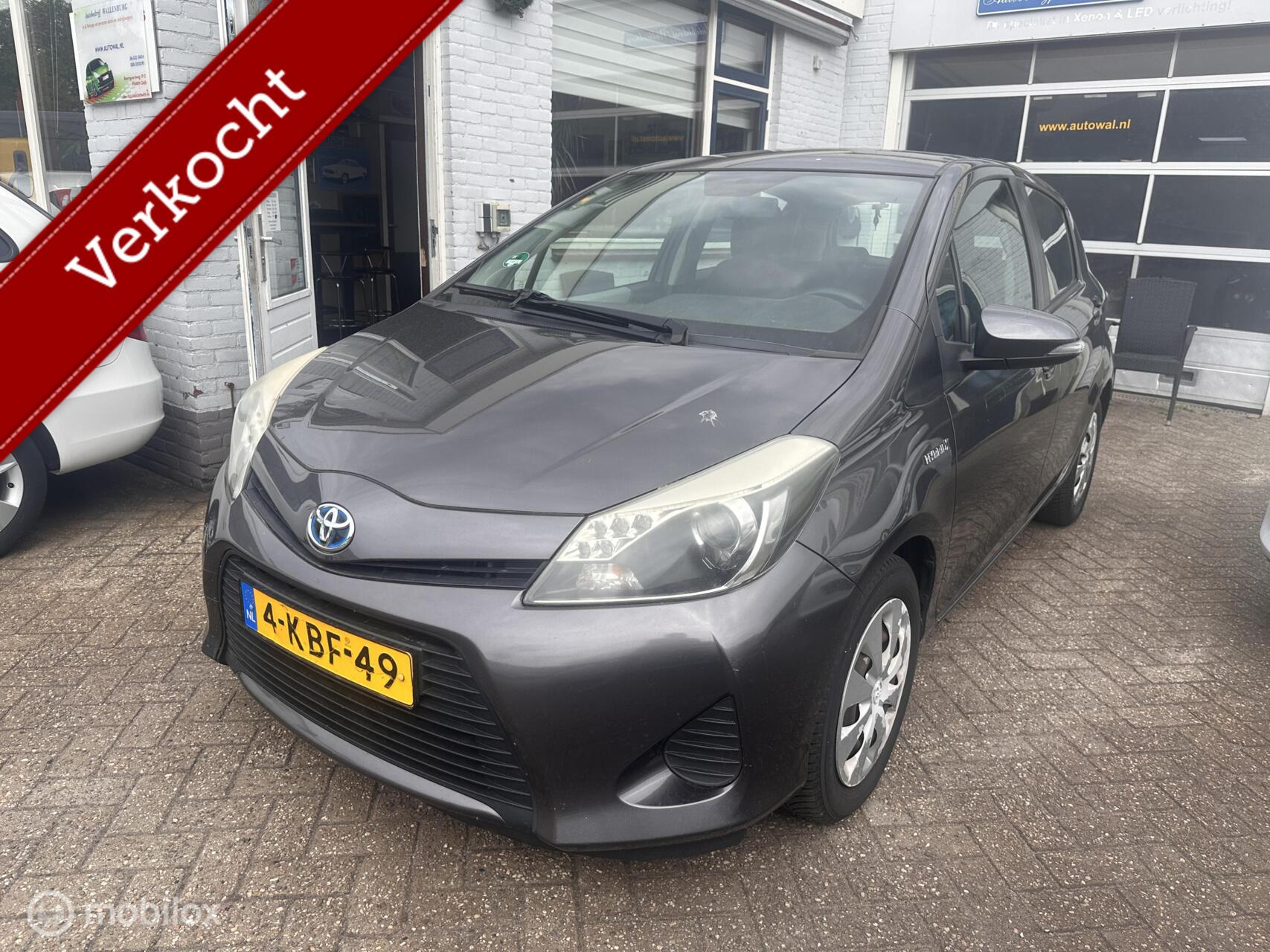Toyota Toyota Yaris Hybrid 1.5 Full Hybrid Aspiration 2013 - voorkant