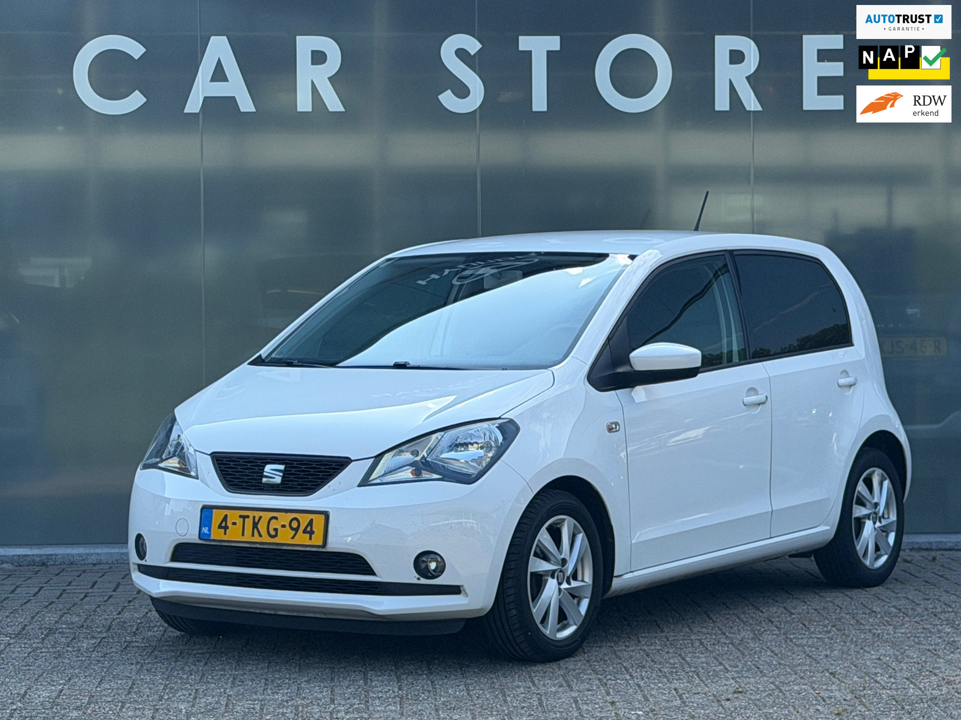 Seat Mii 1.0 Sport Dynamic Airco/Stoelverwarming 2014 - voorkant