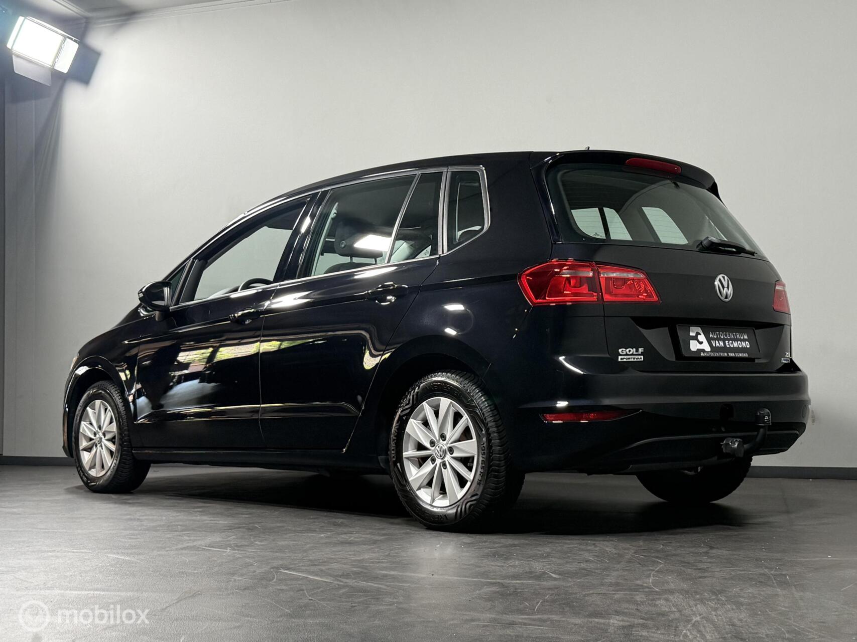 Foto van Volkswagen Golf Sportsvan