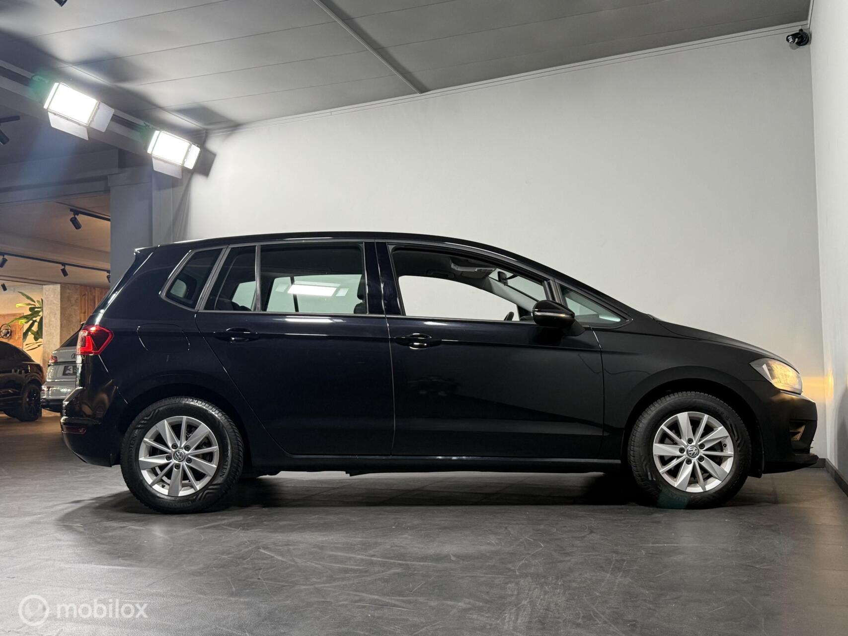 Foto van Volkswagen Golf Sportsvan