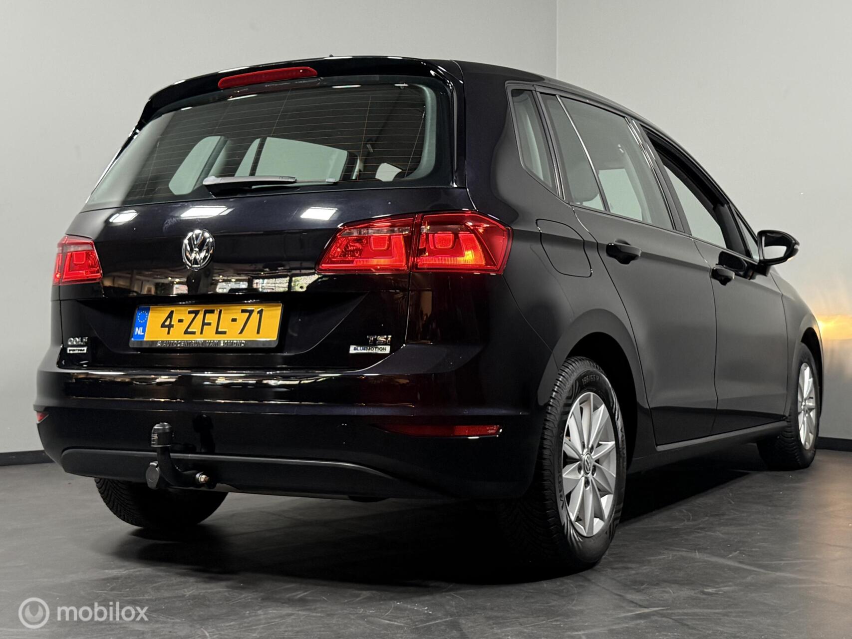 Foto van Volkswagen Golf Sportsvan