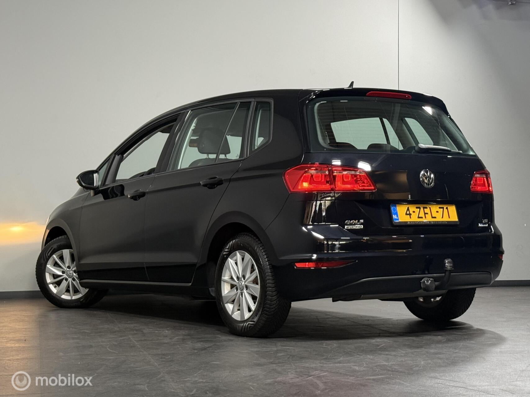 Foto van Volkswagen Golf Sportsvan