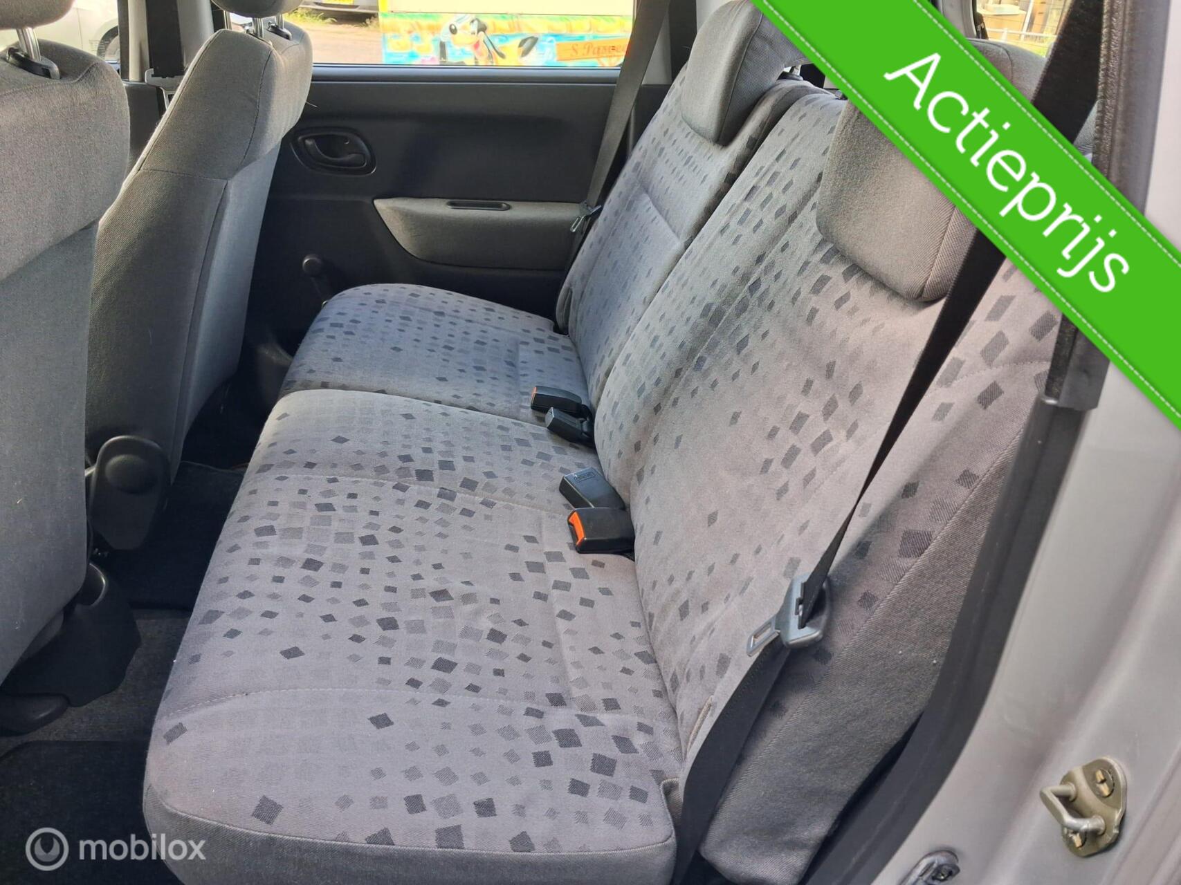 Foto van Opel Agila