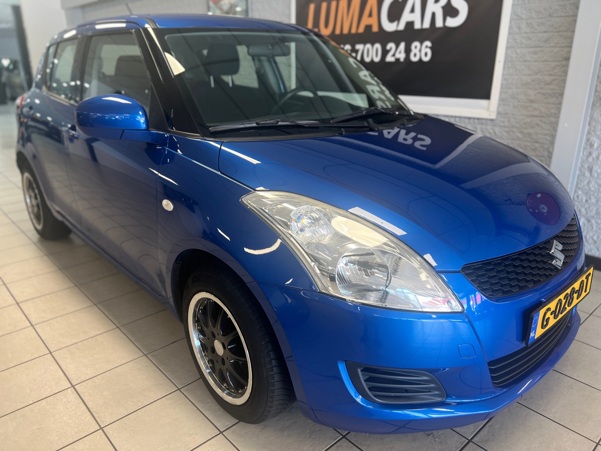 Foto van SUZUKI SWIFT