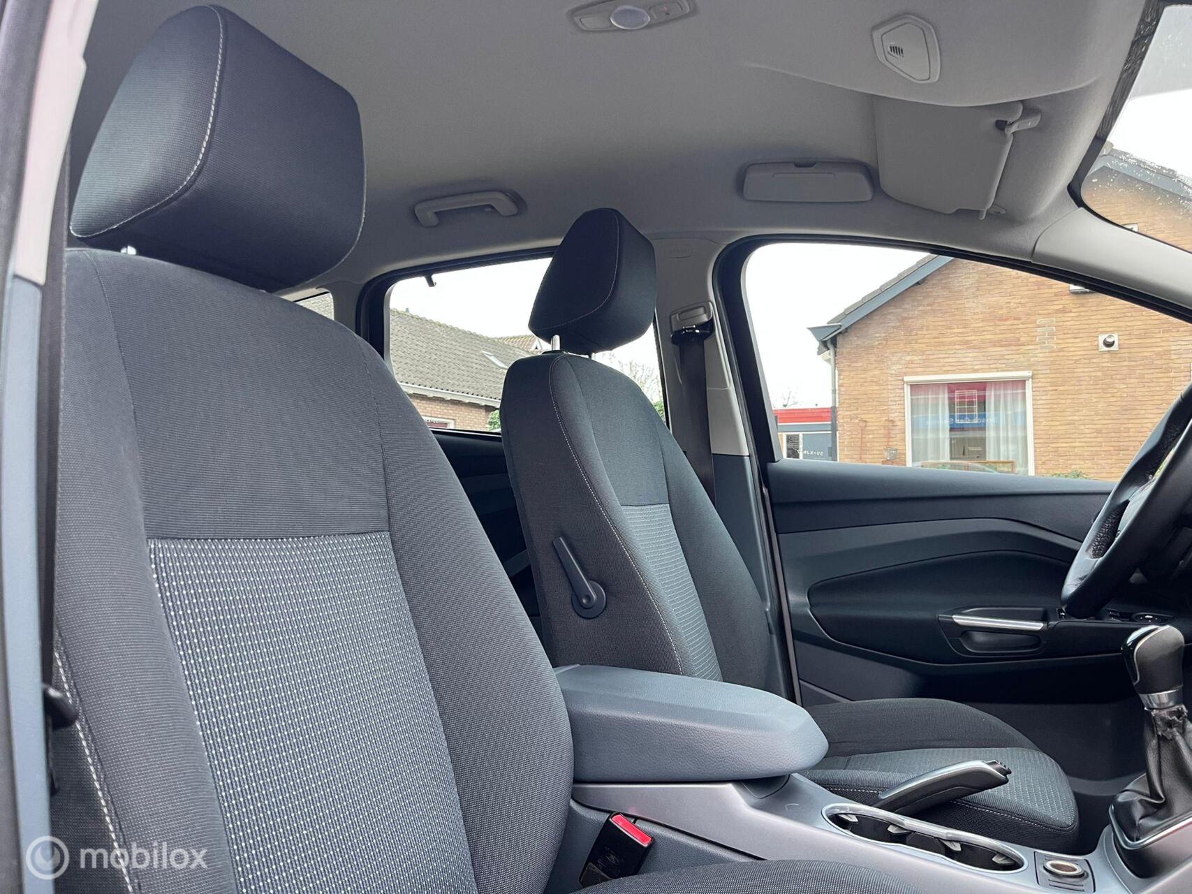 Foto van Ford C-max