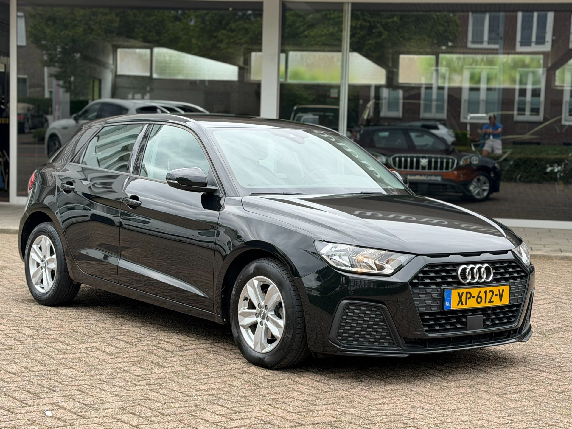 Audi A1 Sportback 30 TFSI Pro Line S|Nav|Origineel NL|Clima|Automaat|Zwart-Zwart 2019 - voorkant