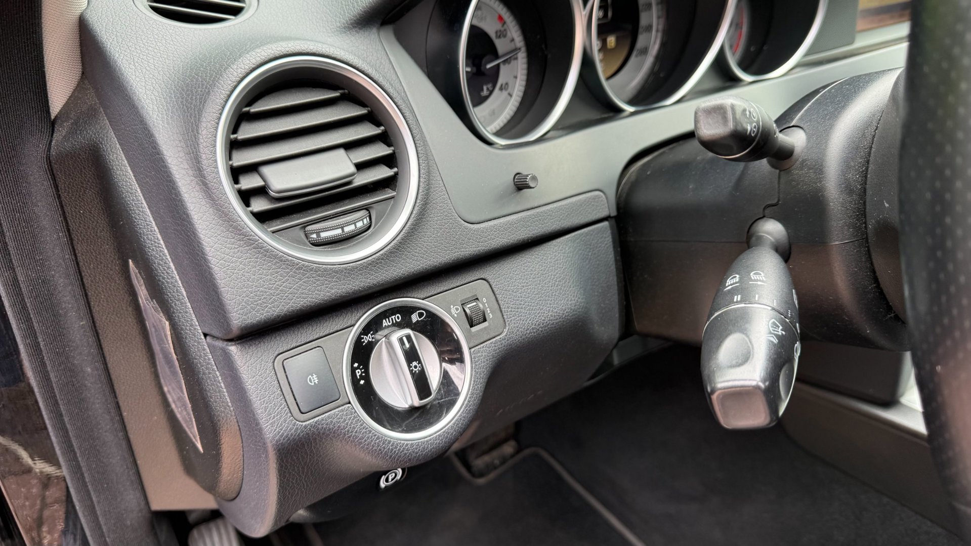Foto van Mercedes-Benz C 180