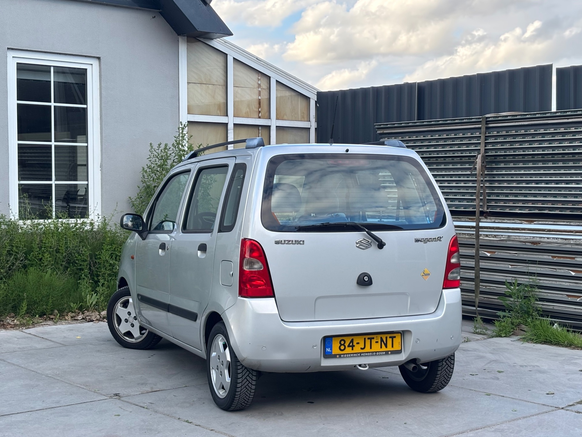 Foto van Suzuki Wagon R