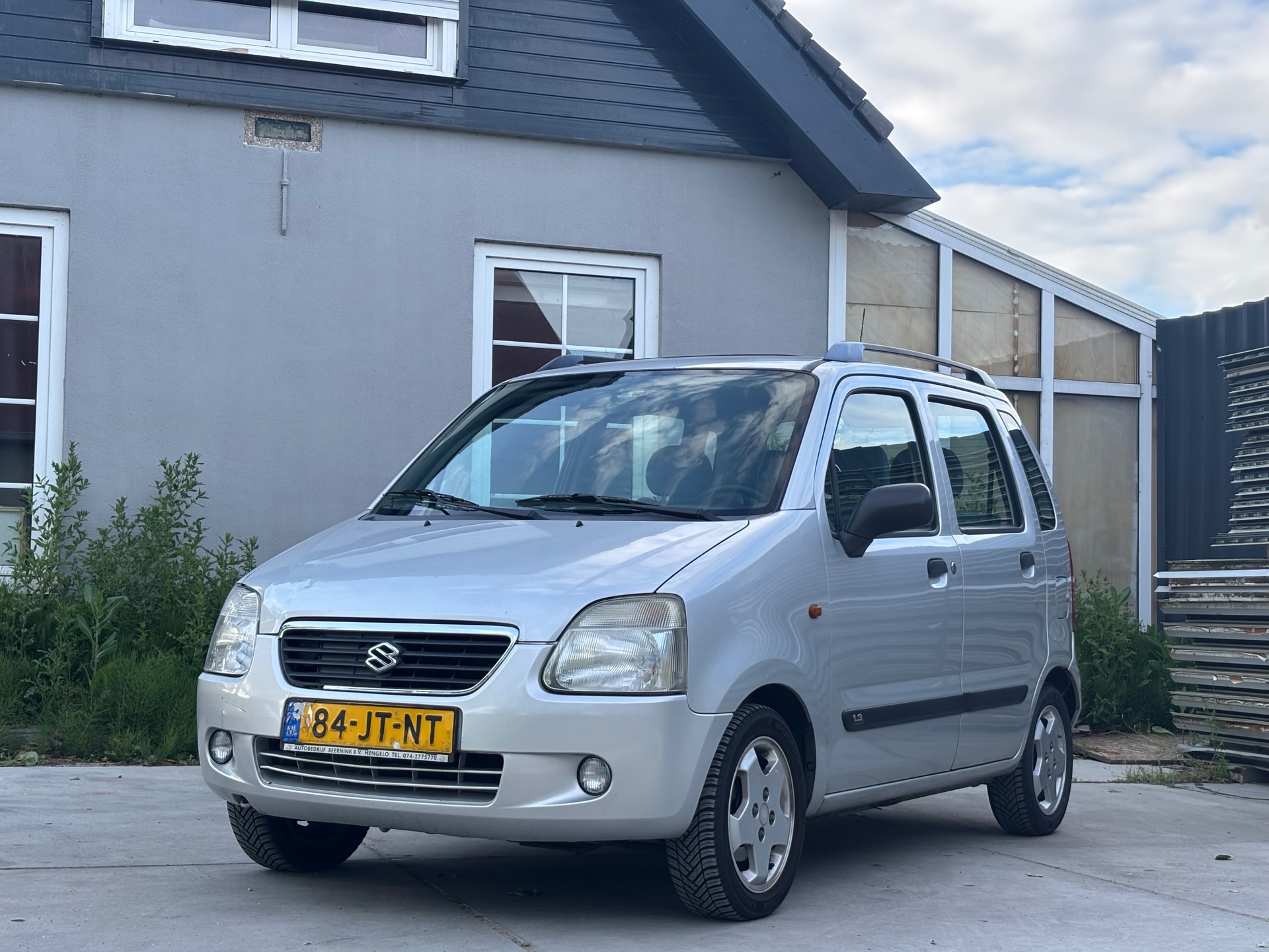Foto van Suzuki Wagon R