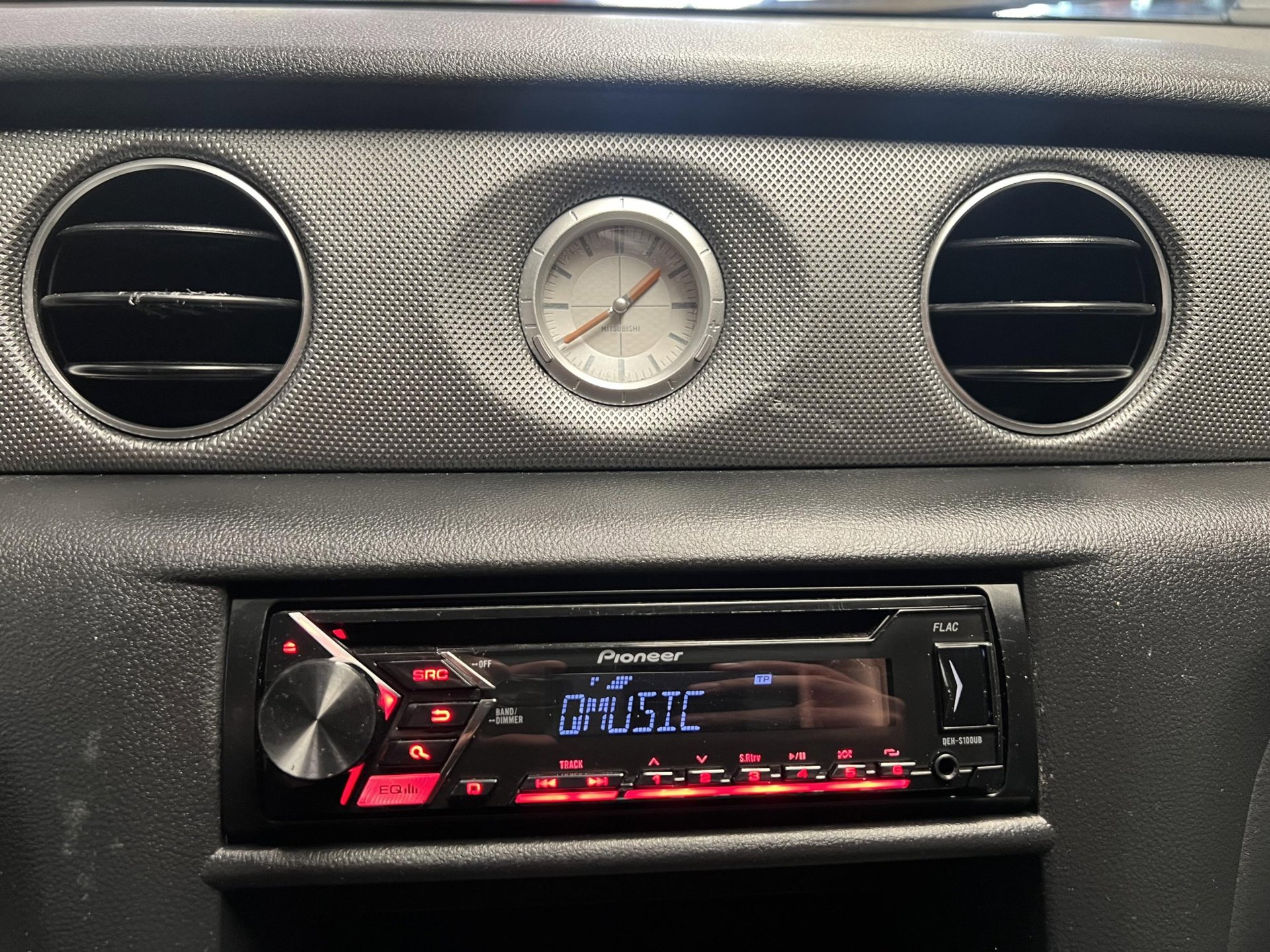 Foto van Mitsubishi Mitsubishi Outlander