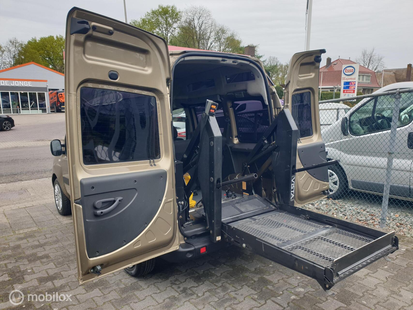 Foto van Fiat Doblo