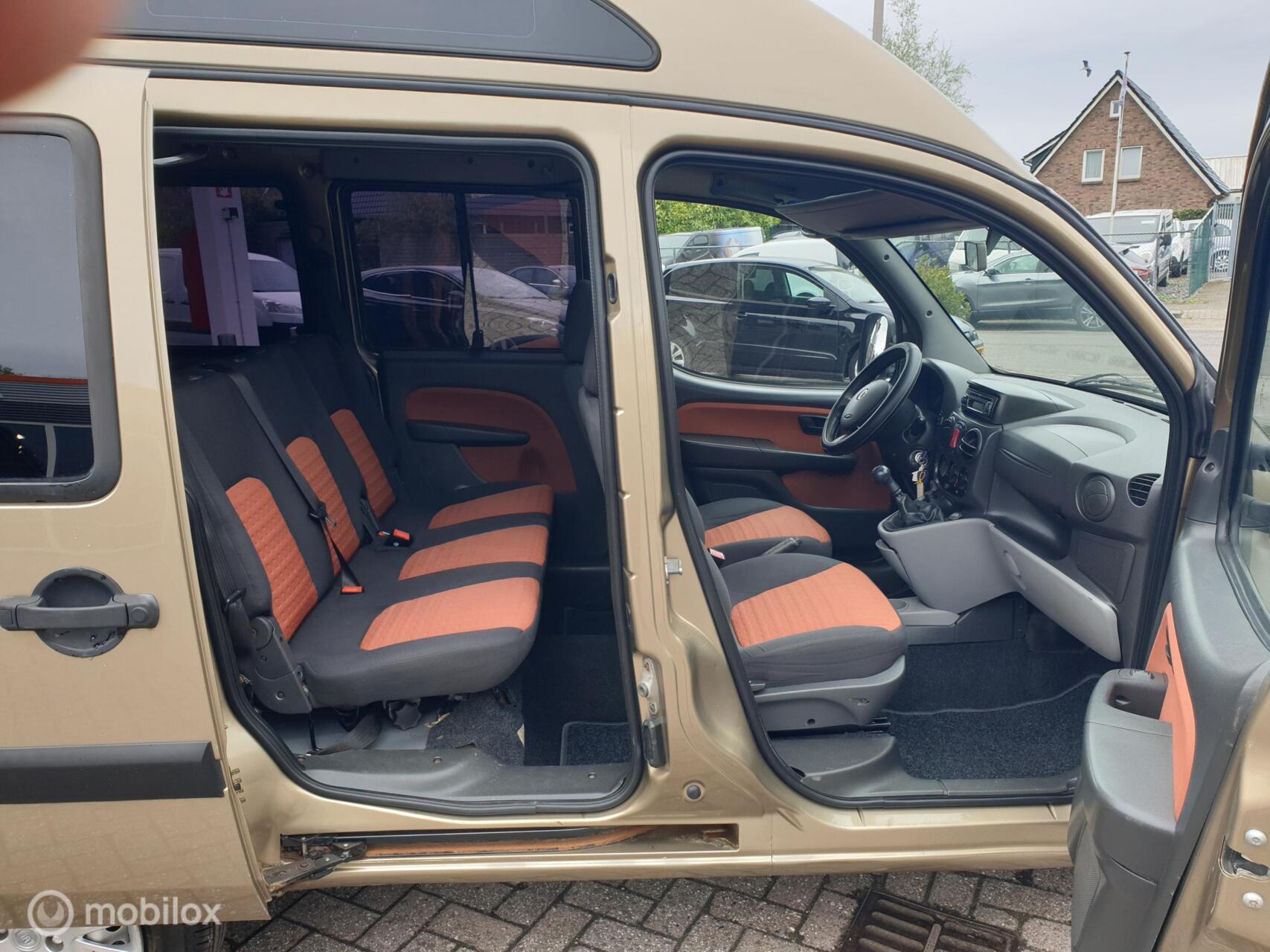 Foto van Fiat Doblo