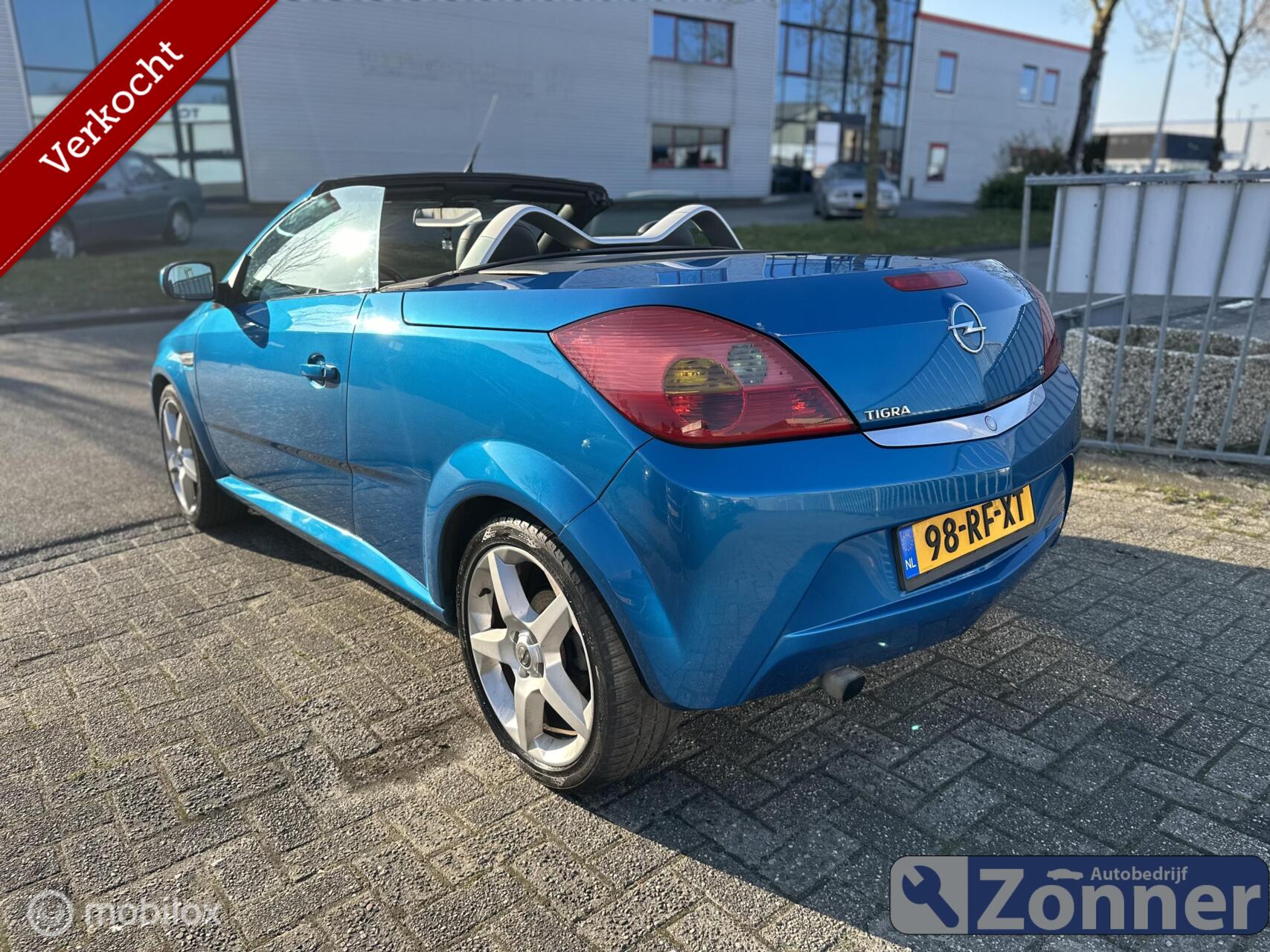 Foto van Opel Tigra