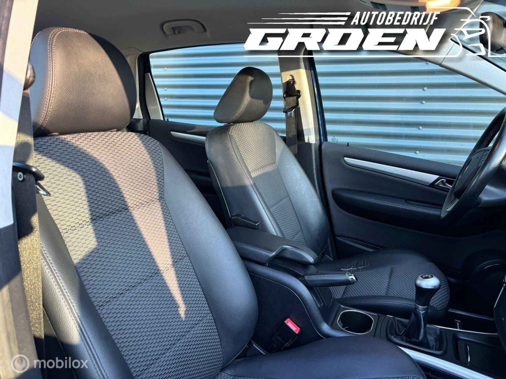 Foto van Mercedes-Benz B 160