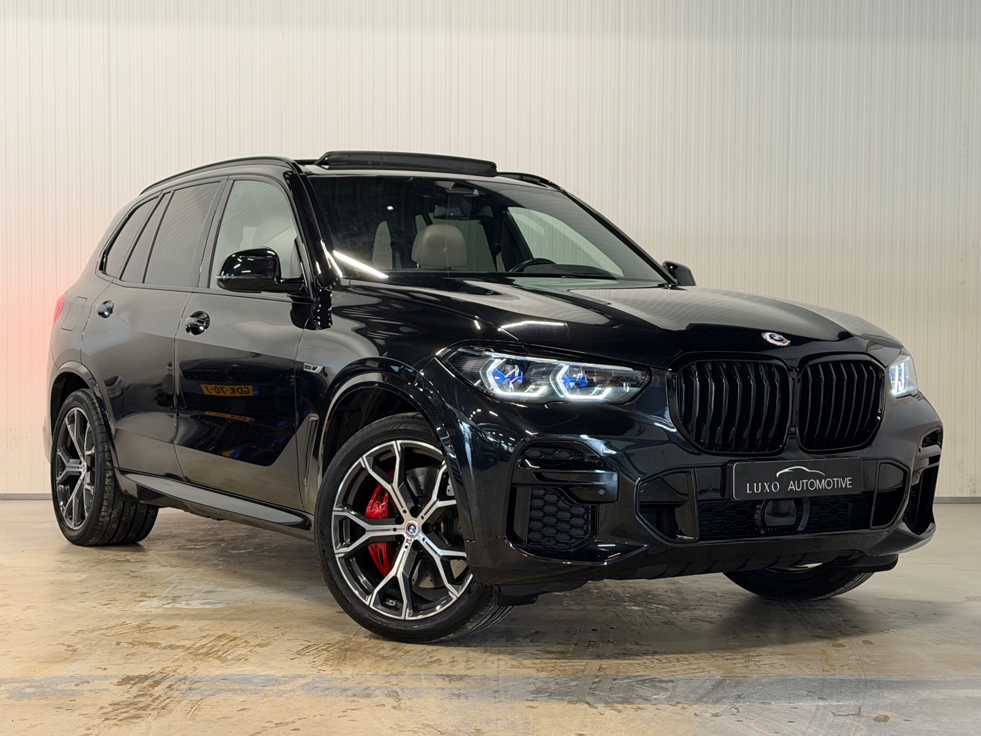 Foto van BMW X5 Xdrive45e