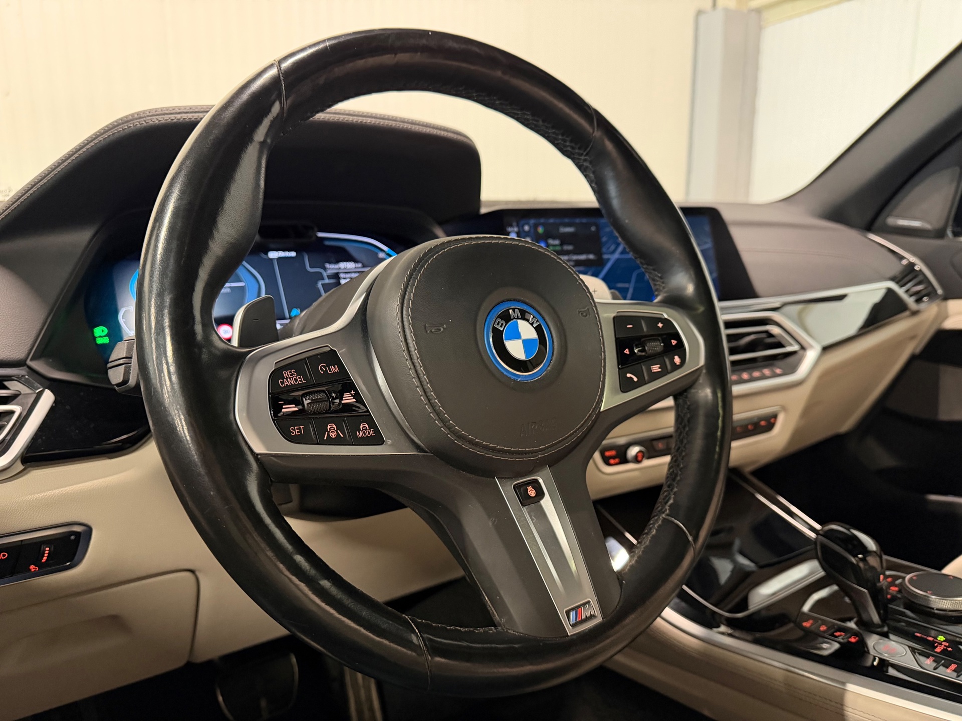 Foto van BMW X5 Xdrive45e