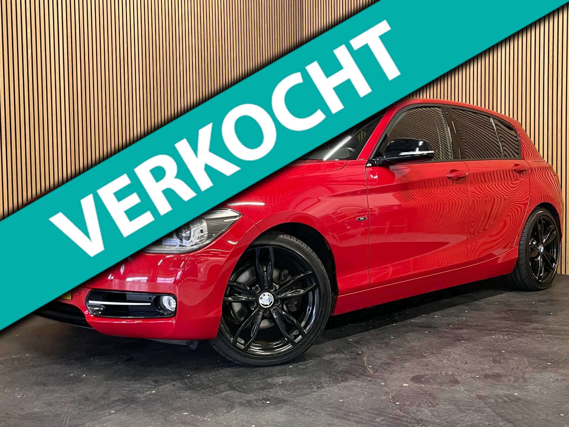 BMW 1-serie 118i Business+ 2012 - voorkant
