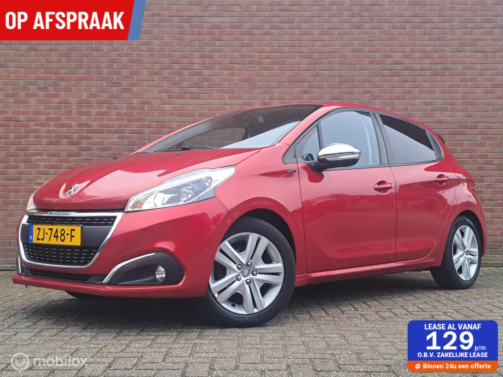 Peugeot 208 1.2 PureTech Signature 2019 - voorkant