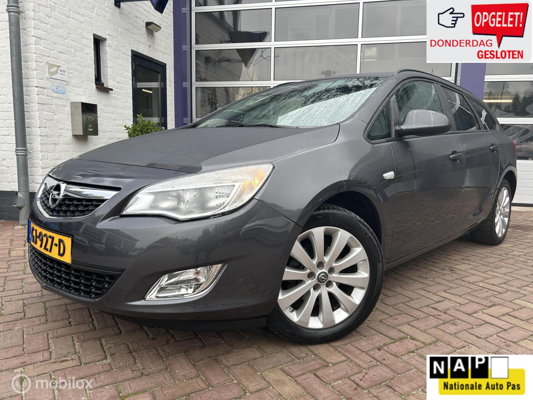 Foto van Opel Astra Sports Tourer