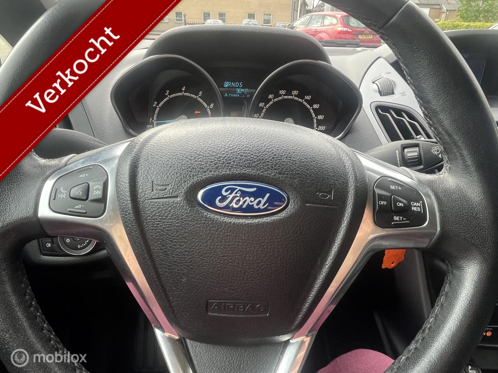 Foto van Ford B-max