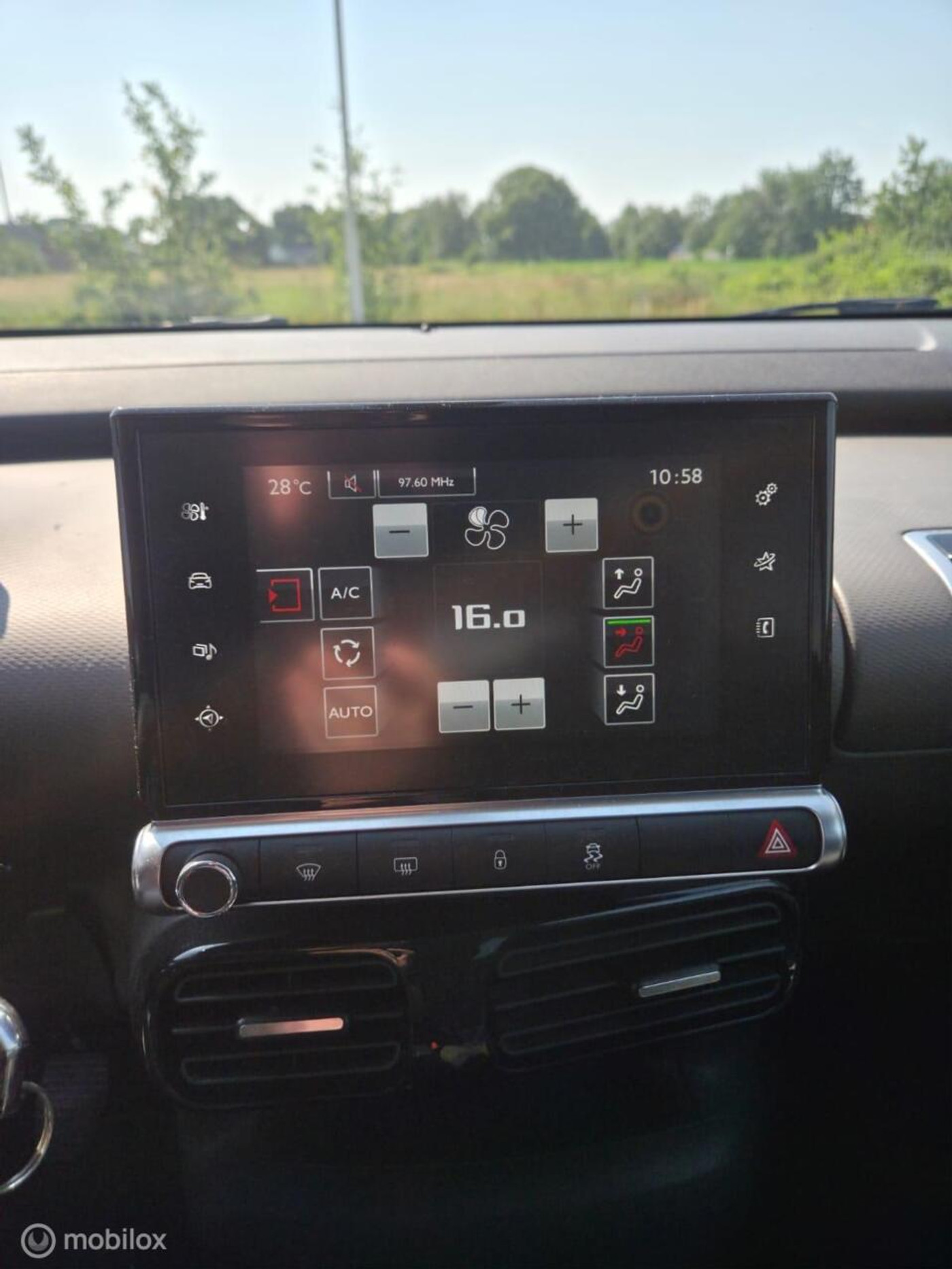 Foto van Citroen C4 Cactus