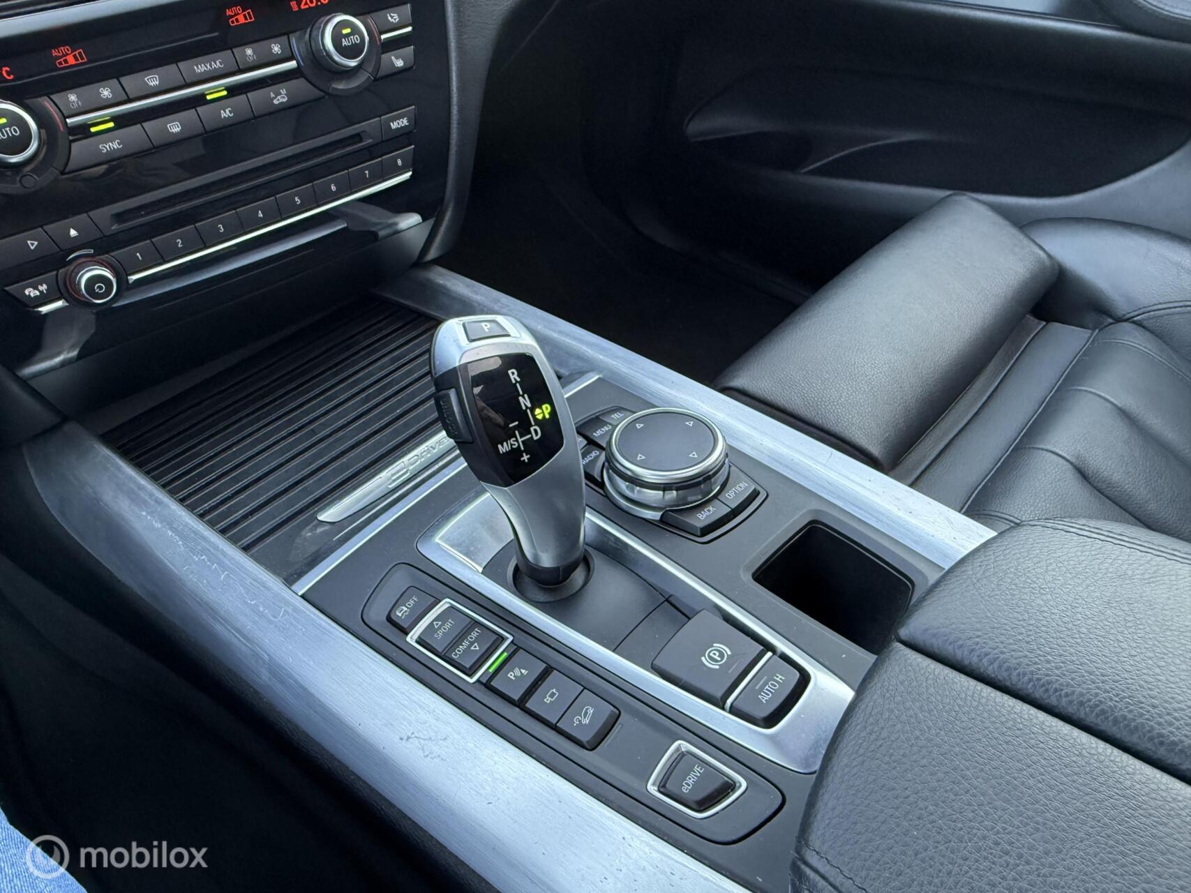 Foto van BMW X5 Xdrive40e