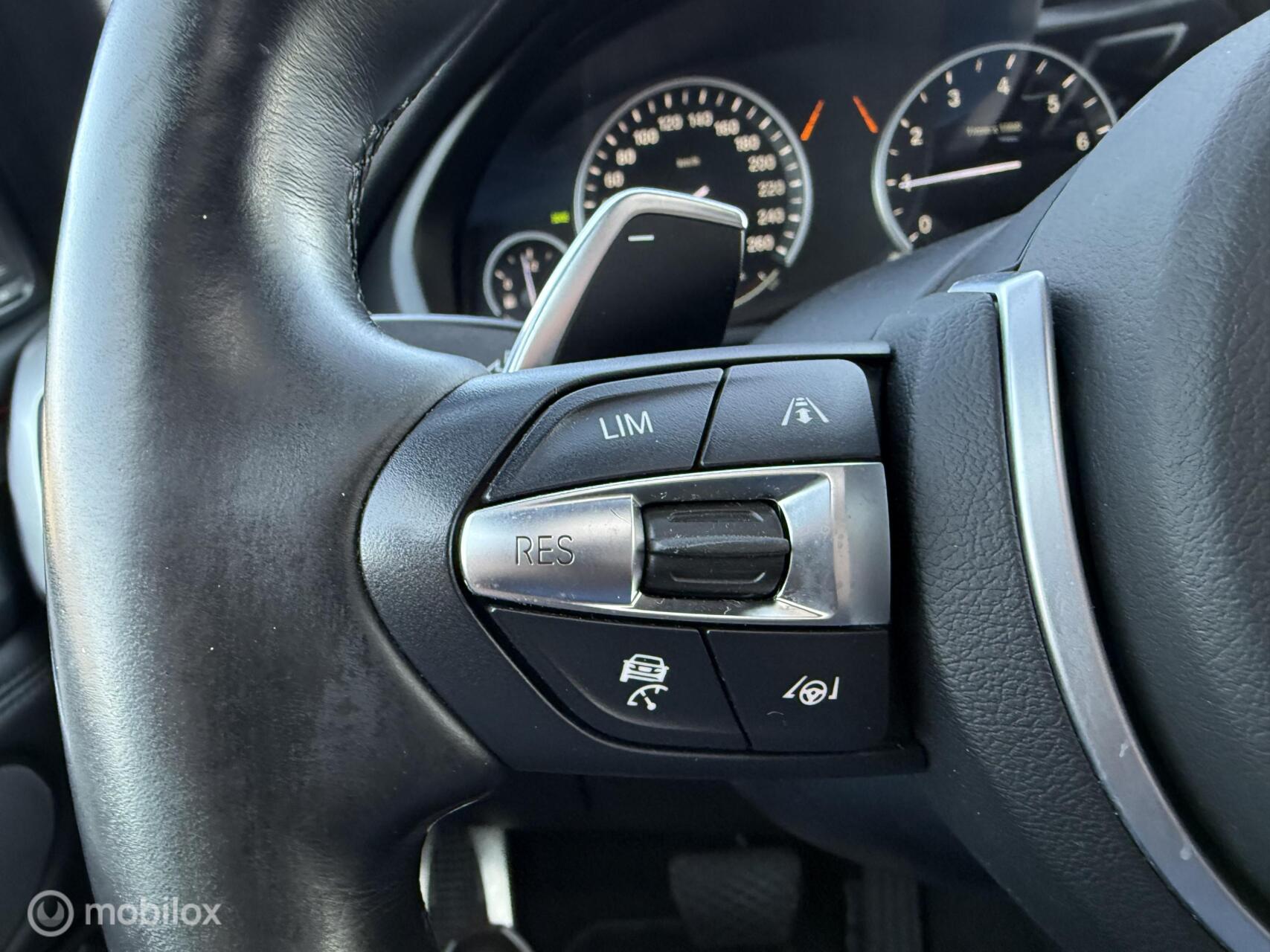 Foto van BMW X5 Xdrive40e