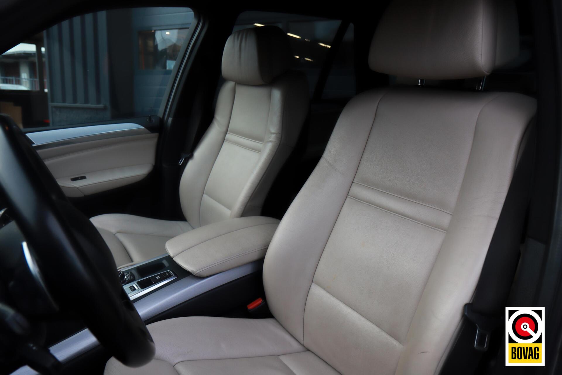 Foto van BMW X5 M50d